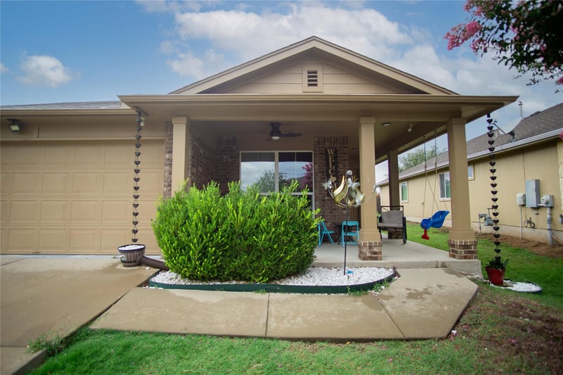 Virtual tour of 6912 Plains Crest DR