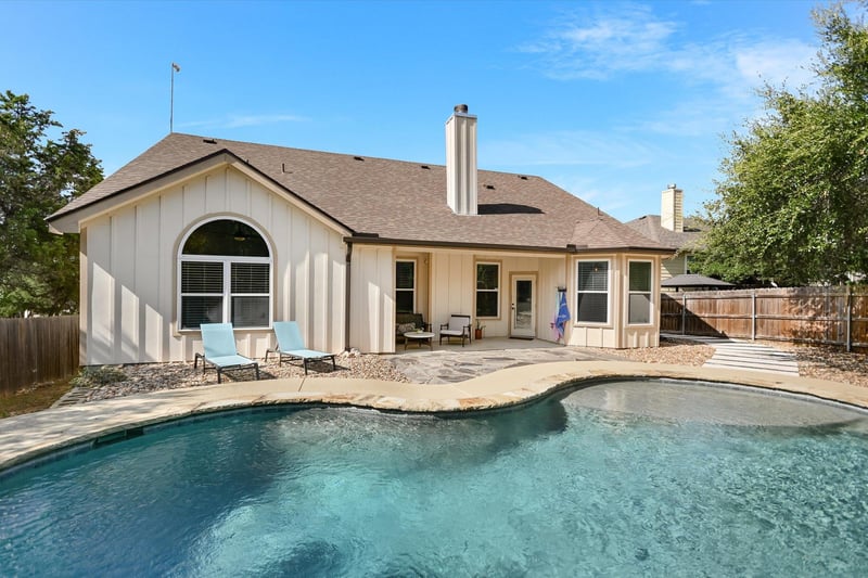 Virtual tour of 7 Redwood CIR