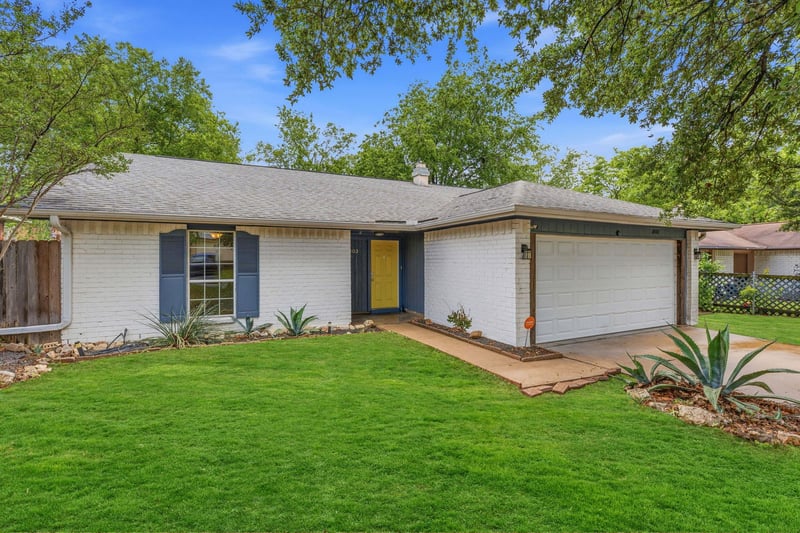 Virtual tour of 7003 Windrift WAY