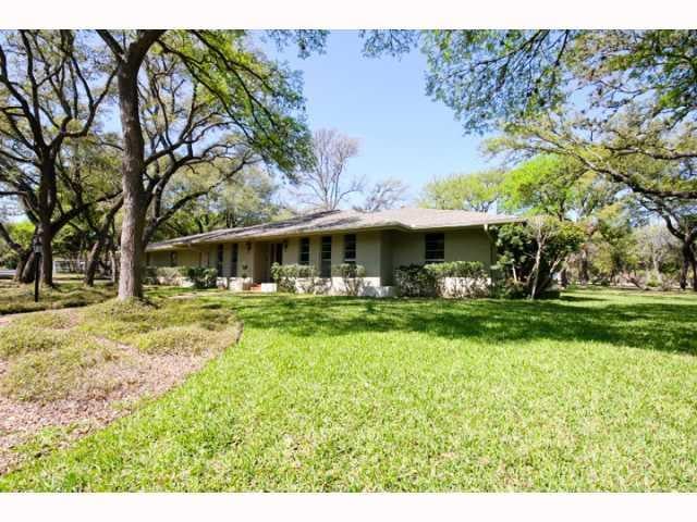 Virtual tour of 7006 Edgefield Dr