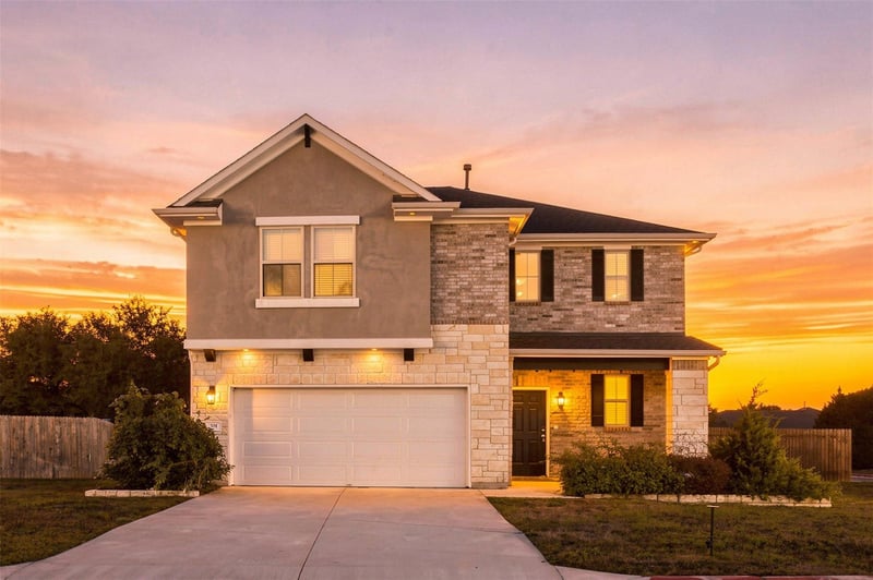 Virtual tour of 701 Hays Hill Dr