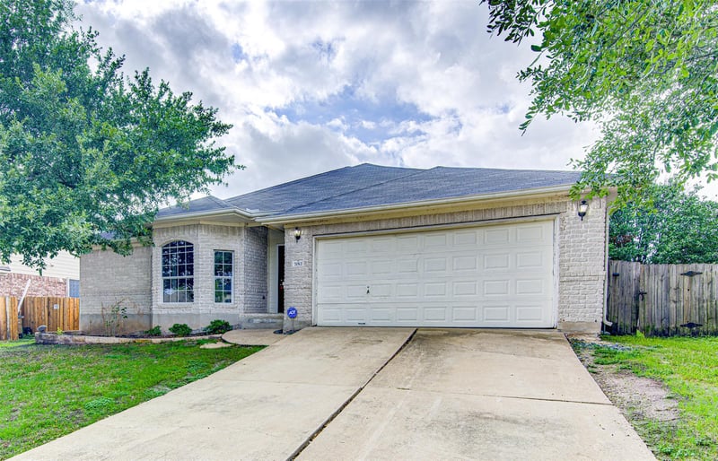 Virtual tour of 7012 Thistle Hill Way