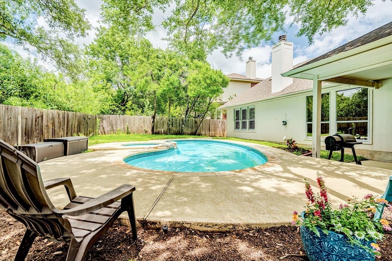 Virtual tour of 7025 Auckland DR
