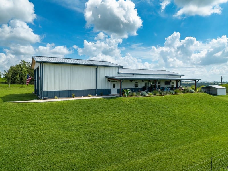Virtual tour of 7047 Falke Heinrich RD