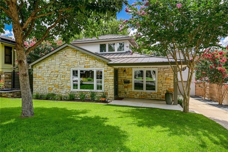 Virtual tour of 705 Jessie ST