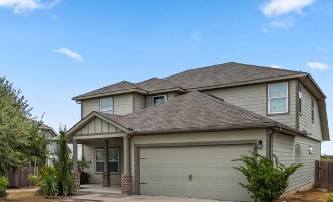 Virtual tour of 707 Liard River Rd