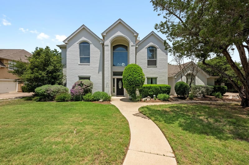 Virtual tour of 707 Malabar St