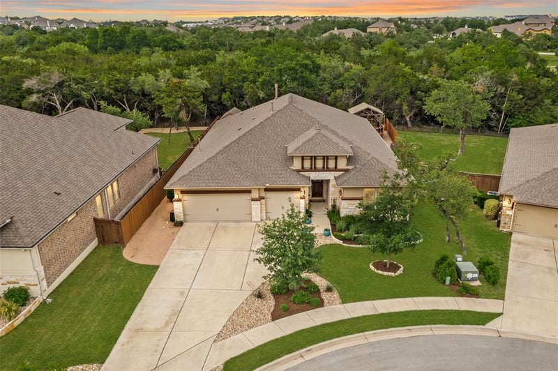 Virtual tour of 707 Mendocino Ln