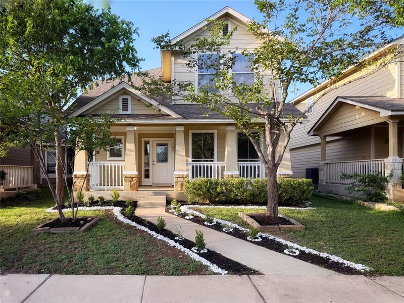 Virtual tour of 708 Craters Of The Moon BLVD