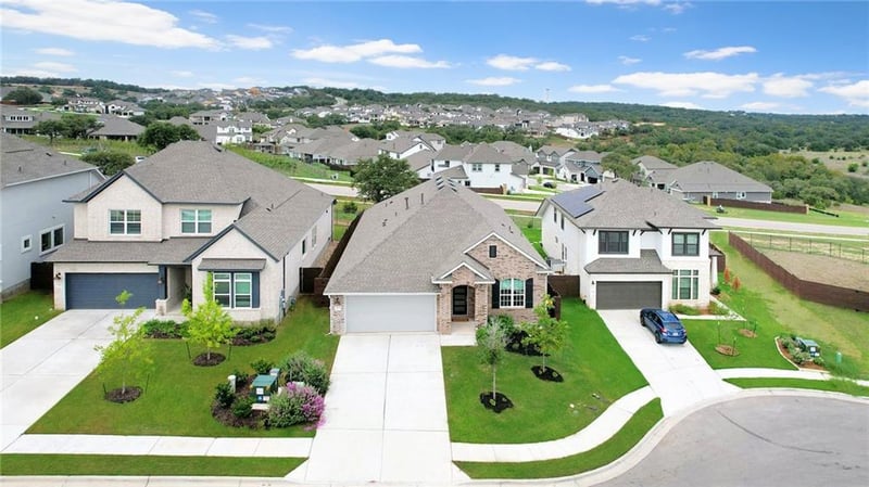 Virtual tour of 7104 Poulain Dr