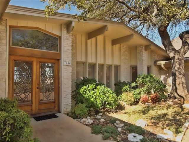 Virtual tour of 7104 W Rim Dr