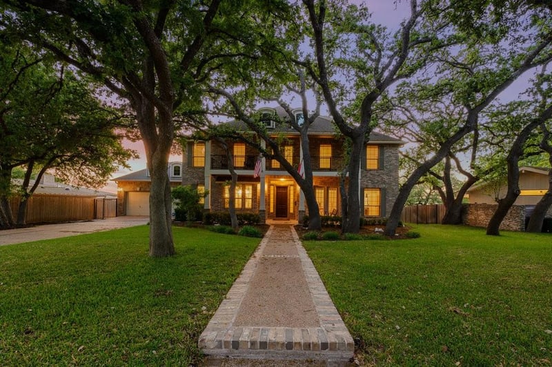 Virtual tour of 7106 W Rim DR