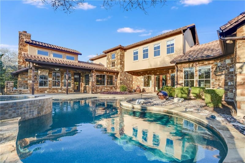 Virtual tour of 7109 Malibu CV