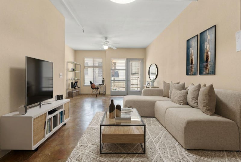 Virtual tour of 711 W 26th ST Unit #508