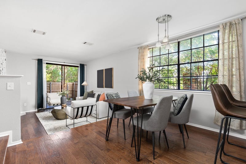 Virtual tour of 7122 Wood Hollow DR Unit #13