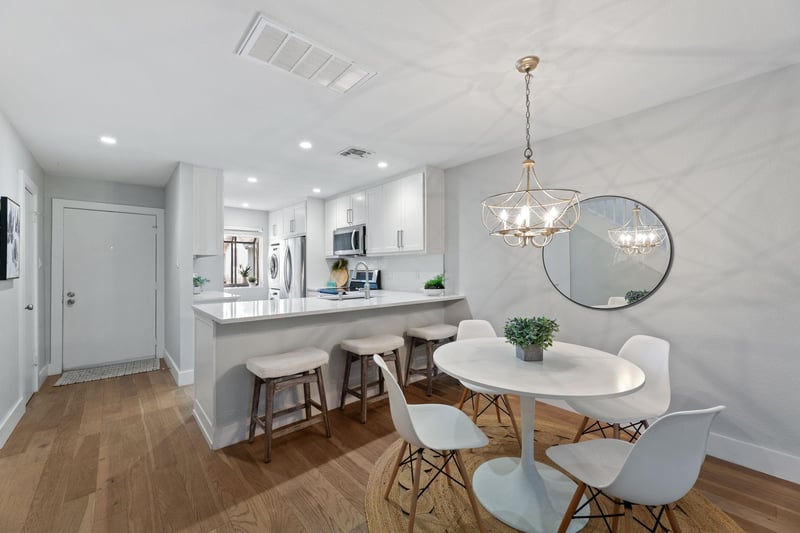 Virtual tour of 7122 Wood Hollow DR Unit #78