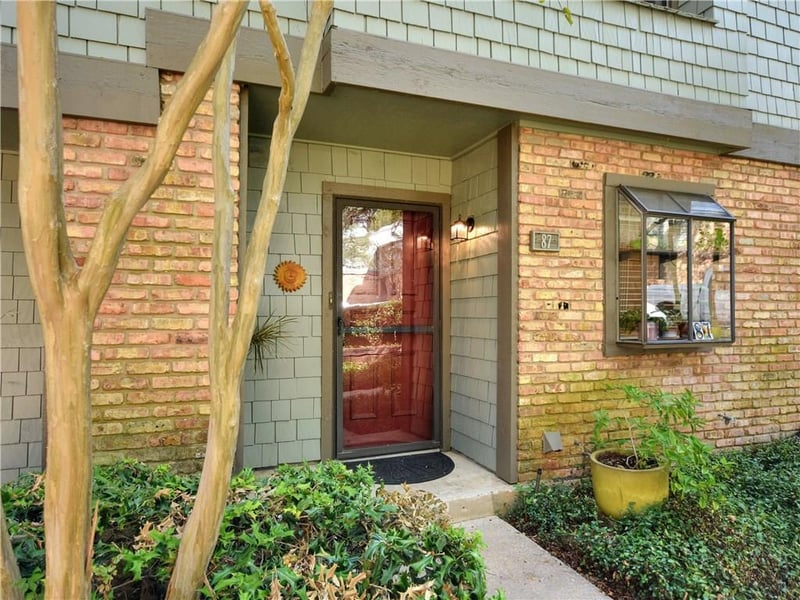 Virtual tour of 7122 Wood Hollow Dr Unit #87