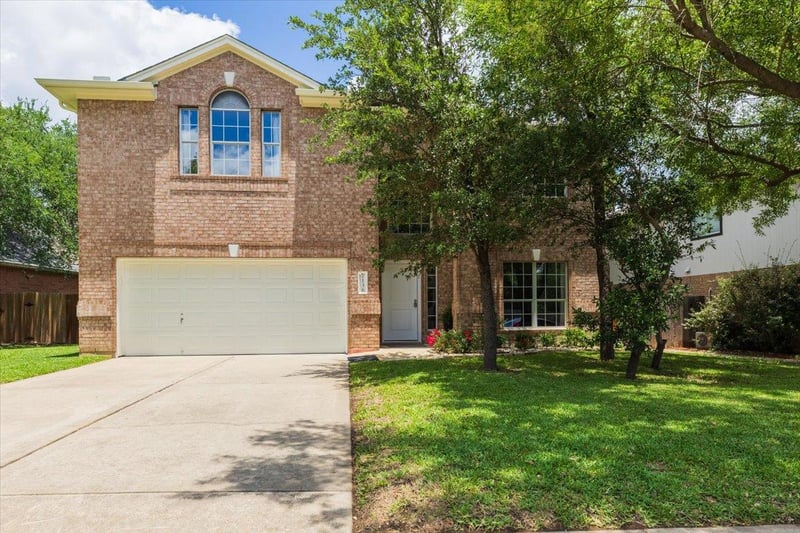 Virtual tour of 7136 Ridge Oak RD
