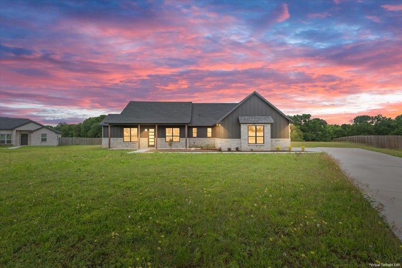 Virtual tour of 7143 Kc Ranch CT