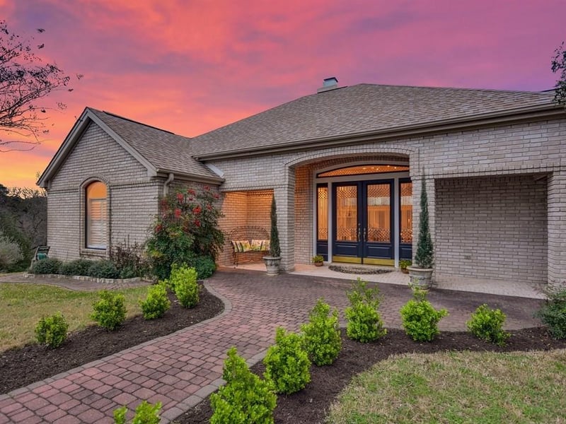 Virtual tour of 7145 Las Ventanas Dr