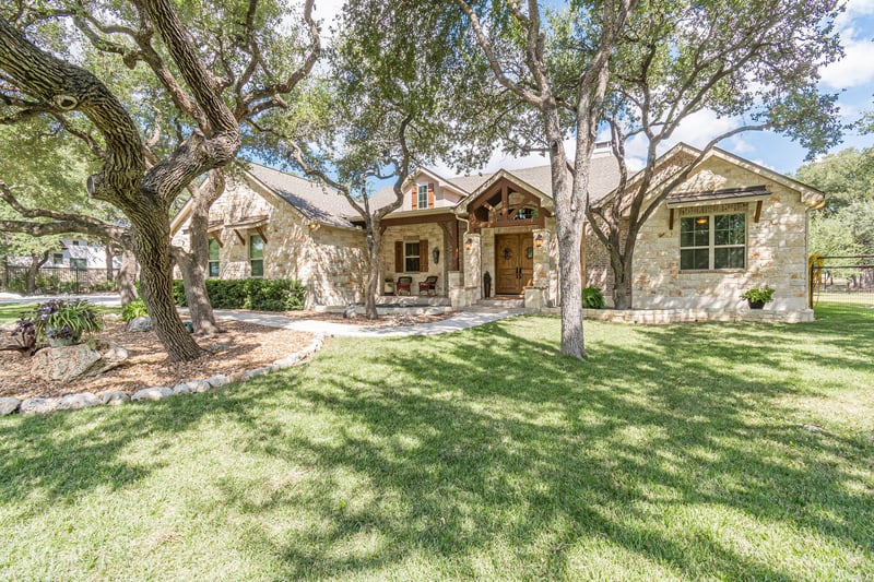 Virtual tour of 715 Long Rdg