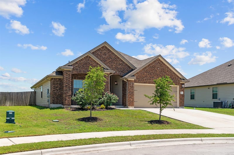 Virtual tour of 716 Sassafras ST