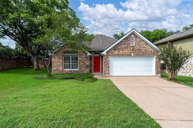 Virtual tour of 7172 Ridge Oak RD