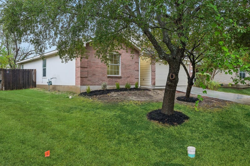 Virtual tour of 720 Goldenrod St