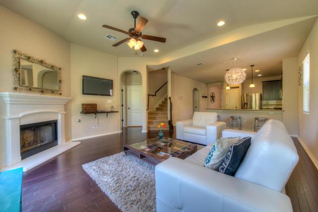 Virtual tour of 7200 Lookout Bluff Ter Unit #D-15