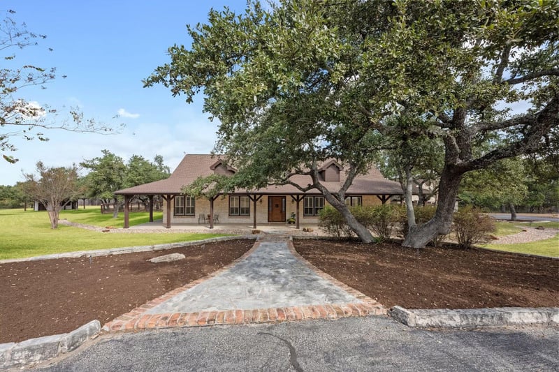Virtual tour of 7201 Destiny Hills DR
