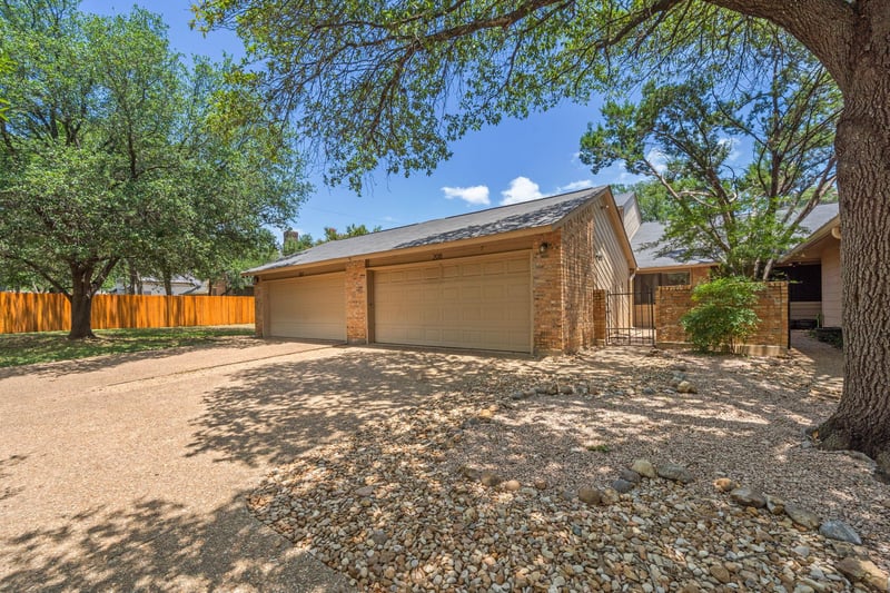 Virtual tour of 7205 Waldon DR Unit #N208