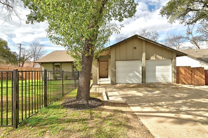 Virtual tour of 7210 Towering Oaks Dr