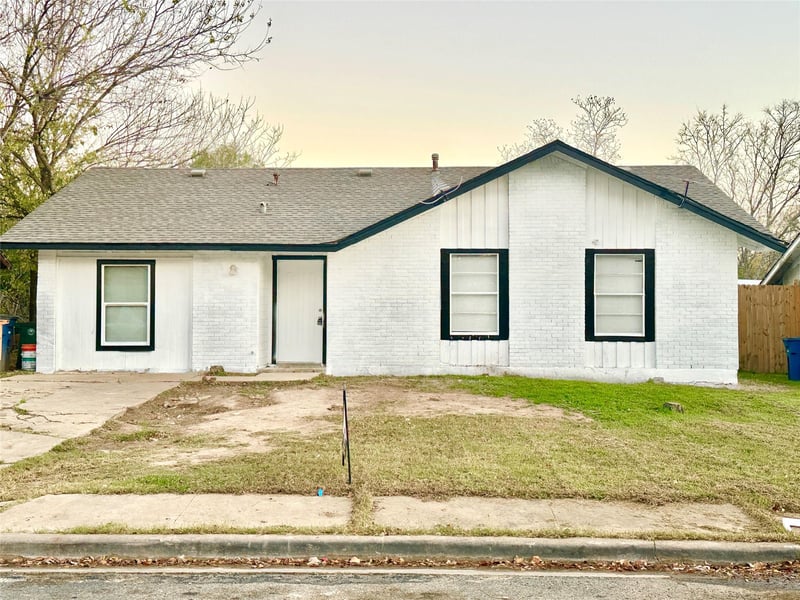 Virtual tour of 7221 Ellington CIR