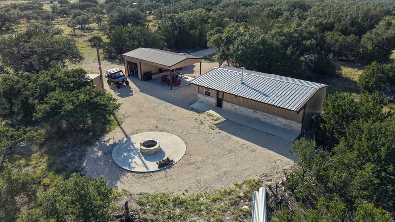 Virtual tour of 725 Kc 3721 Rd