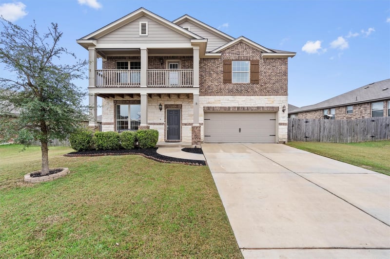 Virtual tour of 729 Coltrane DR