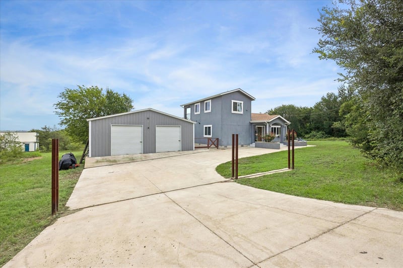 Virtual tour of 730 Spoke Hollow RD