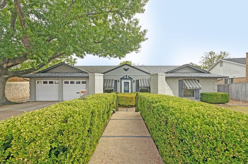 Virtual tour of 7305 Berkman Dr