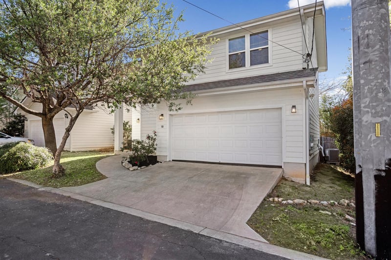 Virtual tour of 7312 E Ben White BLVD Unit #10