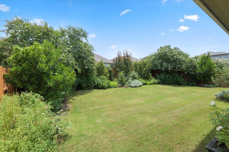 Virtual tour of 7317 Coit Rd