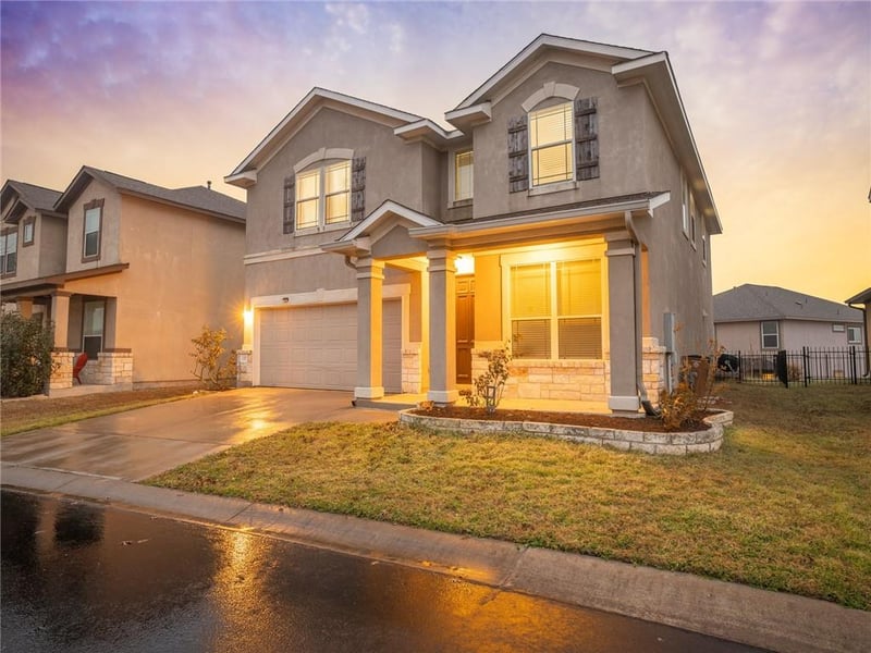 Virtual tour of 7317 Morning Sunrise CV Unit #B-2