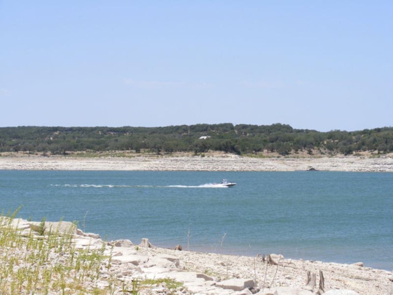 Virtual tour of 738 Deckhouse Dr