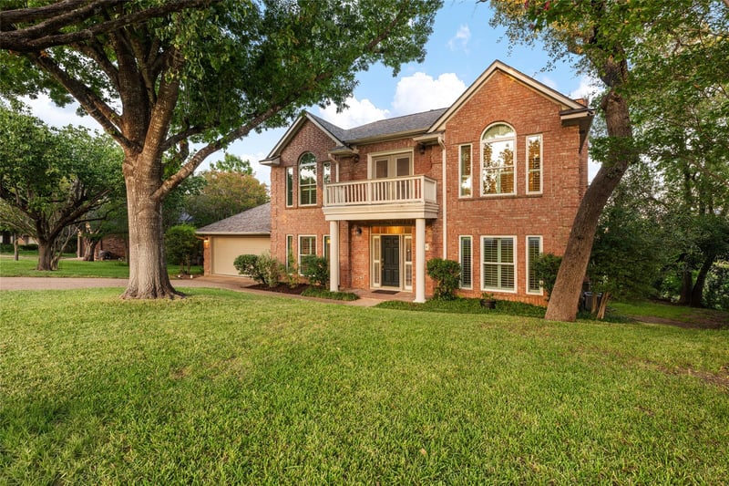 Virtual tour of 7414 Anaqua DR