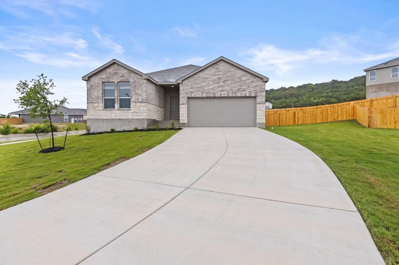 Virtual tour of 750 Bobby Lou LN