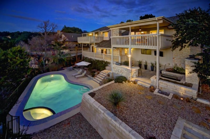 Virtual tour of 7500 Valburn Dr