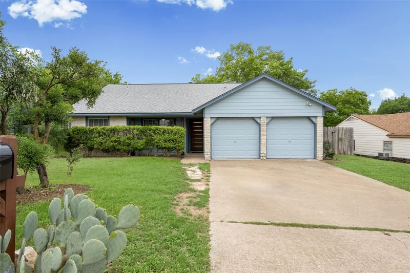 Virtual tour of 7502 Chelmsford DR