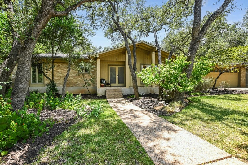Virtual tour of 7509 Stonecliff Cir