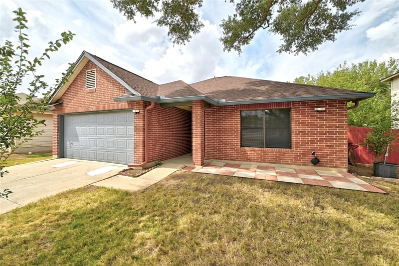 Virtual tour of 7516 Cats Eye Ln