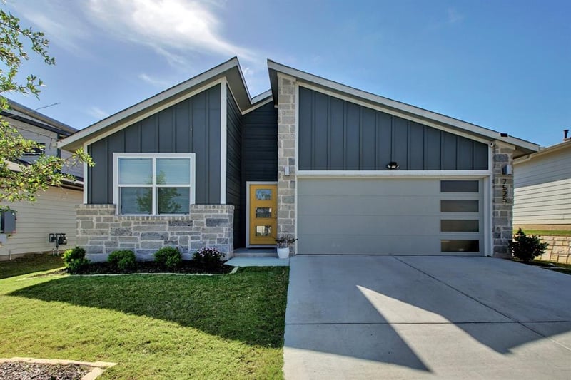 Virtual tour of 7525 Peggie Nell Dr