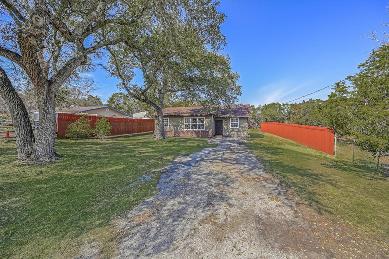 Virtual tour of 7606 Williamson Creek Dr