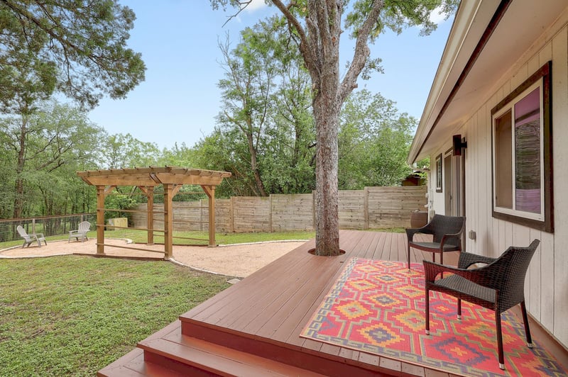 Virtual tour of 7609 Crystalbrook DR